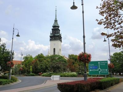 Nagykőrös - Reformed Church with wooden tower - Hungary-stock-foto