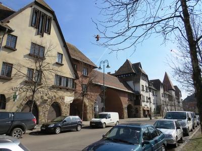 Budapest, 10 March 2018Wekerletelep in the 19th district of Budapest. It was built in the first half of 20th Century on the model of the english workers sites.A f?v?ros XIX. ker?let?ben tal?lhat? Wekerletelep r?szlete, a K?s K?roly t?ren Az angol munk?stelepek mint?j?ra ?p?tett?k a XX. sz. els? fel?ben.-stock-foto