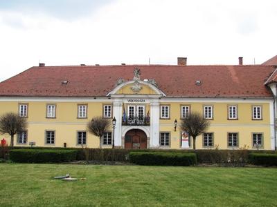 V?c, 2016. m?rcius 27.A v?rosh?za ?p?lete a M?rcius 15. t?ren. Az ?p?let a XVIII. sz-b?l sz?rmazik.-stock-foto