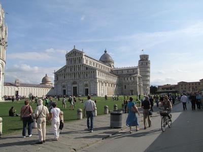 Pisa, Square of Miracles (Piazza dei Miracoli) - Italy-stock-foto