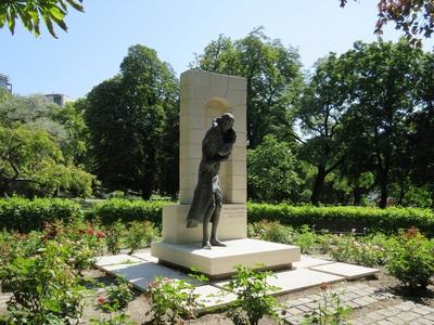 Budapest, 18 July 2017Statue of Count Esterh?zy J?nos.Gr?f Esterh?zy J?nos (1901-1957) szobra. Nagy J?nos szlov?kiai magyar szobr?sz 2013-ban k?sz?lt alkot?sa.-stock-foto