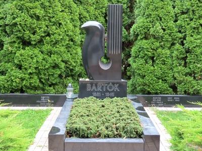 Grave of Hungarian composer Béla Bartók in the Farkasrét cemetery - Budapest-stock-foto