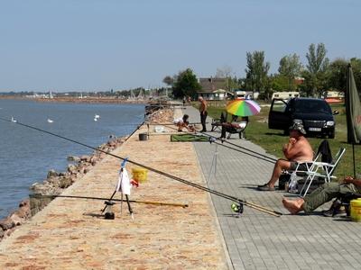 Fishermen  - Lake Velence - Hungary-stock-foto