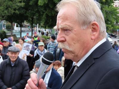 Miklós Patrubány, president of the World Federation of Hungarians - Budapest - Protest demonstration against israeli genocide of Palestinians-stock-foto