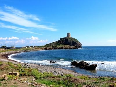 Spanish tower of Nora from the 16th century - Sardinia - Italy-stock-foto