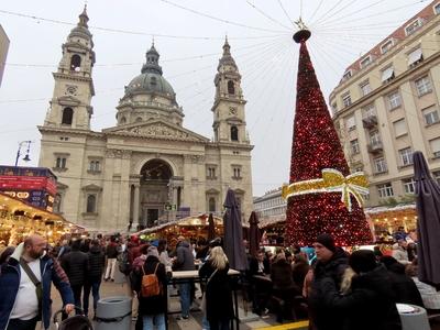 Budapest Winter Fair - 2025. Christmas Fair on Szent István square-stock-foto