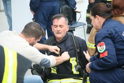Országos Tűzoltó Lépcsőfutó Bajnokság Budapesten-stock-foto
