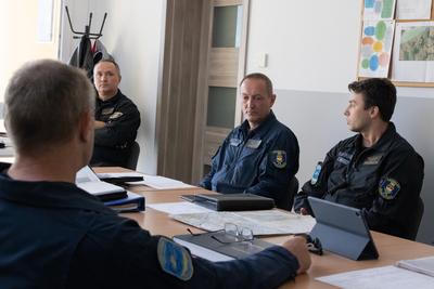 Police helicopter flight near lake Balaton-stock-foto