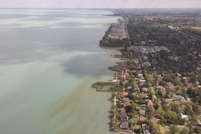 Police helicopter flight near lake Balaton-stock-foto