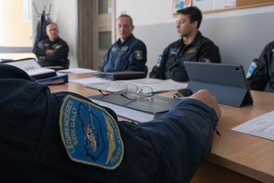Police helicopter flight near lake Balaton-stock-foto