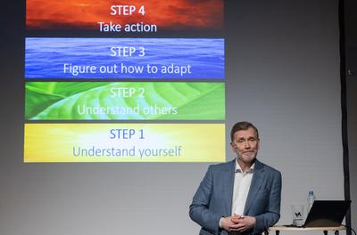 Thomas Erikson lecture in Budapest-stock-photo