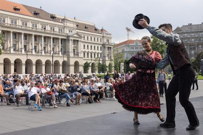 State Folk Ensemble dance in front of Parliament in Budapest-stock-photo
