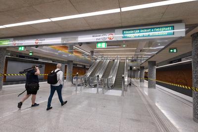 M3 underground line partial restart press conference in Budapest-stock-foto