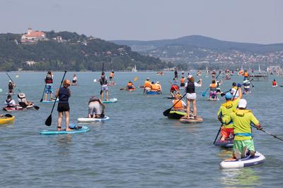 Balaton Cross Paddling in Hungary-stock-foto