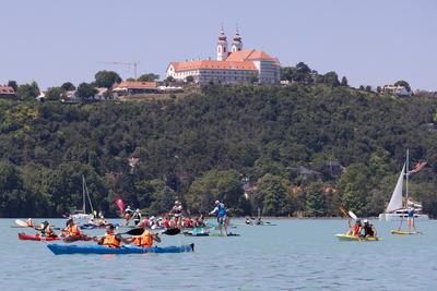Balaton Cross Paddling in Hungary-stock-foto