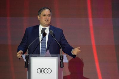 PPE engine production starts in Gyor Audi factory-stock-foto