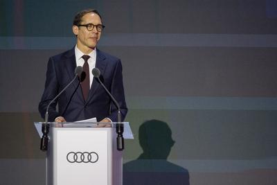 PPE engine production starts in Gyor Audi factory-stock-foto