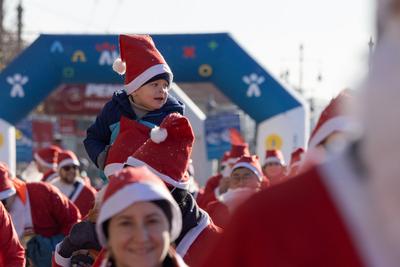 Santa Run in Budapest-stock-foto