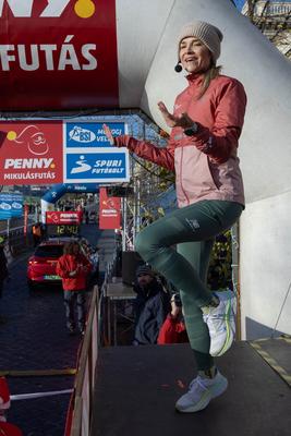 Santa Run in Budapest-stock-foto