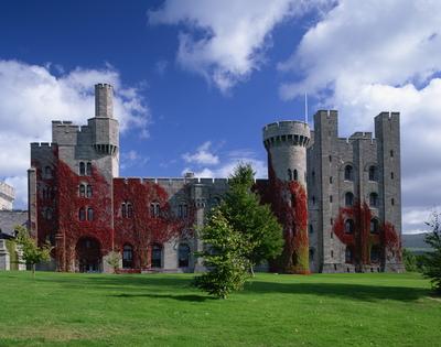 Penrhyn Castle, Snowdonia, Gwynedd, north Wales, United Kingdom, Europe-stock-foto