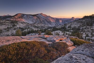 Half Dome and Clouds Rest mountains from above Olmstead Point in autumn, Yosemite National Park, UNESCO World Heritage Site, California, United States of America, North America-stock-photo