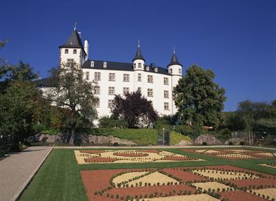 Berg castle at Perl-Nennig, Saarland, Germany, Europe-stock-foto