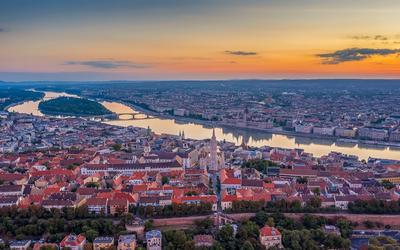 Aerial photo of Buda Castle with Danube river, Budapest, Hungary-stock-foto