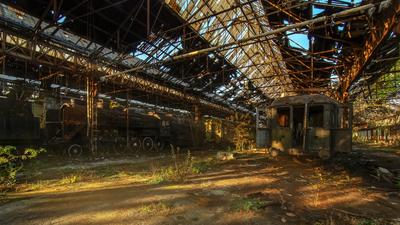 Abandoned train cemetery in Budapest-stock-foto