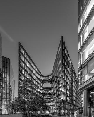 England, London, Southwark, More London Piazza, 7 More London Building-stock-foto