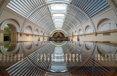 Passageway with reflection-stock-foto