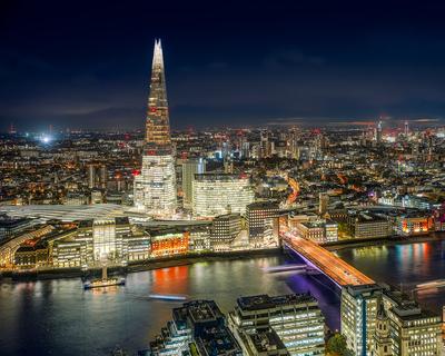 Night cityscape about London downtown-stock-foto