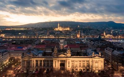 Aerial photo about the MTVA headquarters old buliding in Szechenyi square, Budapest, Hungary.-stock-foto