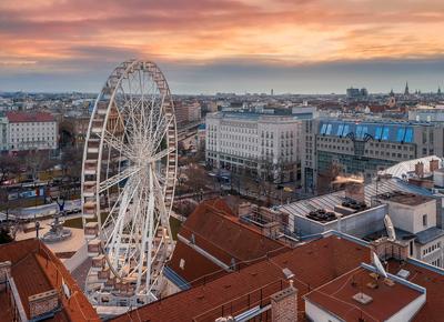 Ferris wheel In Hungary Budapest-stock-foto