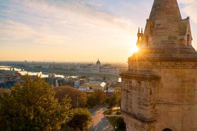 Hungary Budapest. Amazing aerial cityscape about the Fishermans bastion-stock-foto