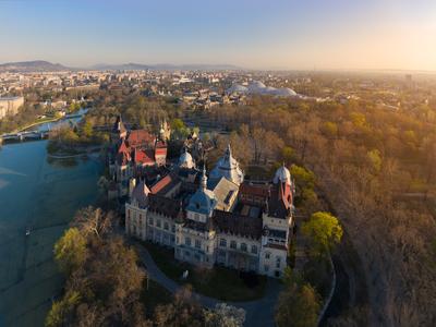 Europe Hungary Budapest Castle of Vajdahunyad.-stock-foto