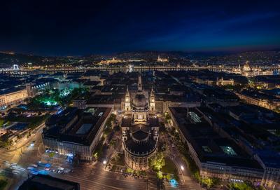 Amazing aerial cityscape about Budapest with drone-stock-foto