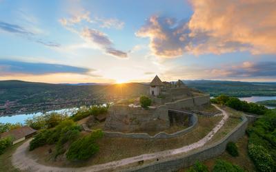 Amazing aerial landscapes about the Visegrad Castle in Hungary-stock-foto