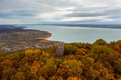 Saint Gerorge Hill in Hungary-stock-foto