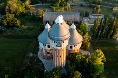Renovated towers in an abandoned aera-stock-foto