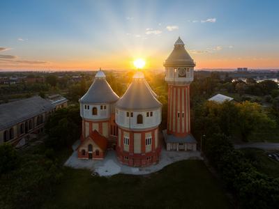 Renovated towers in an abandoned aera-stock-foto