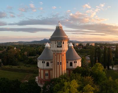 Renovated towers in an abandoned aera-stock-foto