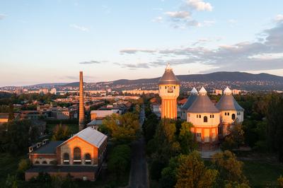 Renovated towers in an abandoned aera-stock-foto