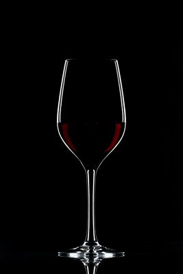 Red wine in glass-stock-foto