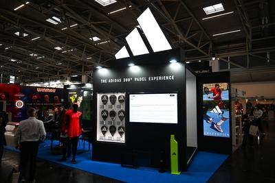 RECORD DATE NOT STATED  Die ISPO, Internationale Fachmesse und weltgr?sste j?hrliche Multi-Segment-Messe f?r Sportartike-stock-foto