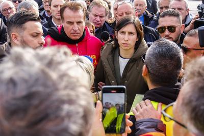 Pd Secretary Elly Schlein visits striking Stellantis workers-stock-foto