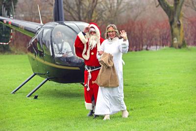 Traditionelle Landung des Nikolaus in Essen Am Nikolaustag, den 6. Dezember 2024 hatte die traditionelle Landung des Nik-stock-foto