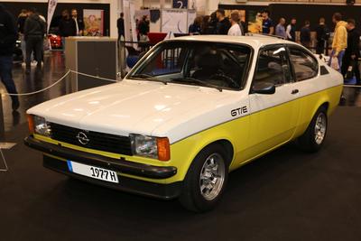 Opel Kadett GT/E (Baujahr 1977, mit H-Kennzeichen), 41. Classic & Prestige Salon S.I.H.A. im Rahmen der 55. Essen Motor-stock-foto