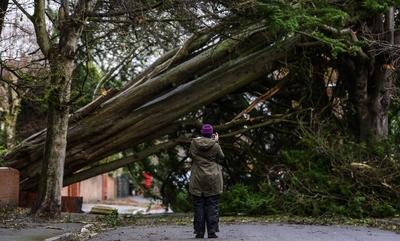 Storm Darragh hits Somerset, Burnham on Sea, UK - 7 Dec 2024-stock-photo