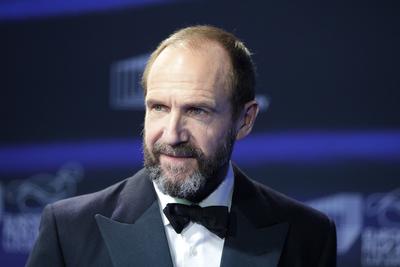Aufnahme vom 7. Dezember 2024 Ralph Fiennes kommt zu den European Film Awards 2024 im Kultur- und Kongresszentrum Luzern-stock-foto