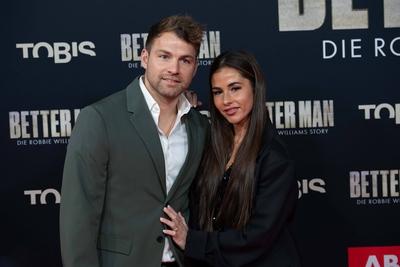 Filmpremiere BETTER MAN - Die Robbie Williams Story-stock-photo